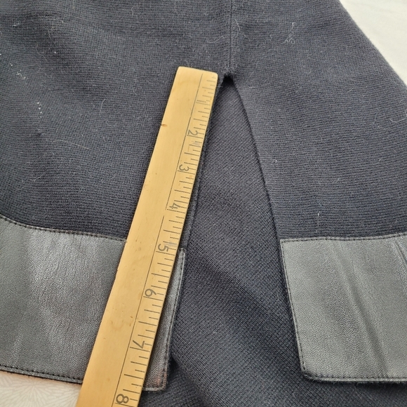 Chico's long black sleeveless sweater vest side slits faux leather trim office M - Picture 8 of 8